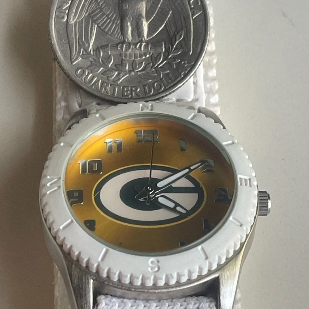 NFL Green Bay Packers Yellow and White Fan Watch - Picture 2 of 7